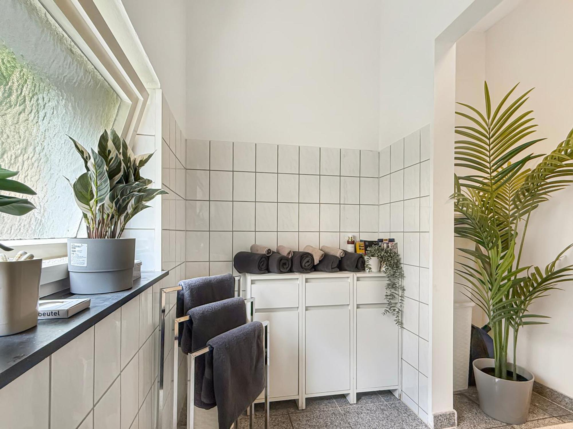 Apartment Group Oasis In Munich Cinema, Pool Table, 17 Beds