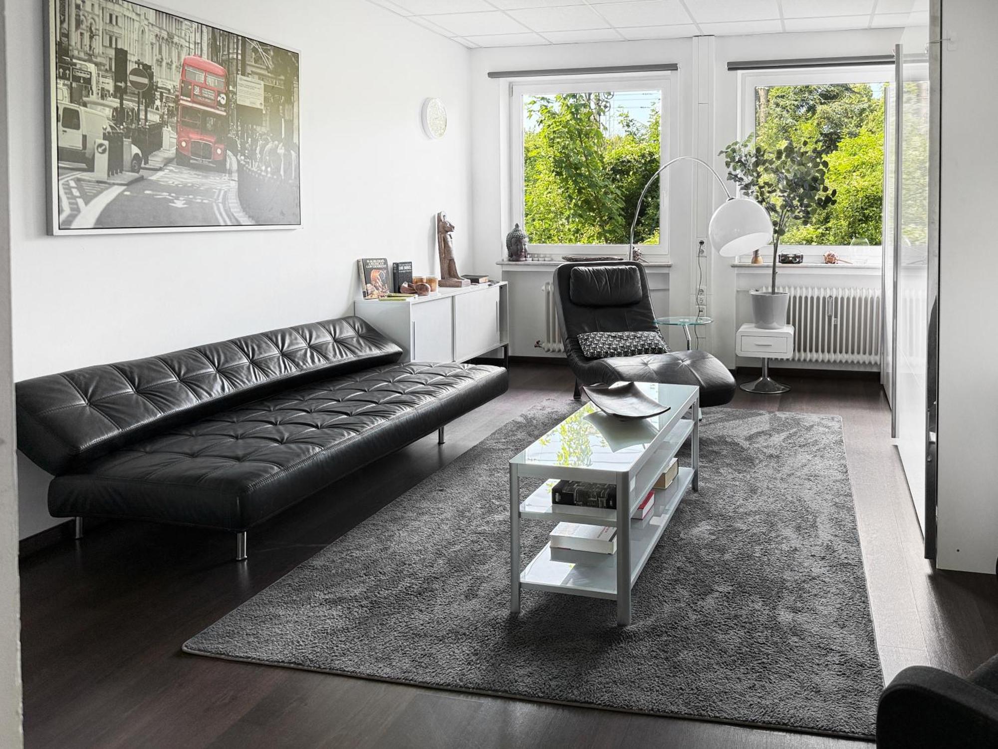 Group Oasis In Munich Cinema, Pool Table, 17 Beds Apartment *